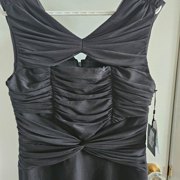 NWT - DKNY Black Cocktail Dress - Size 8 - Picture 2 of 5